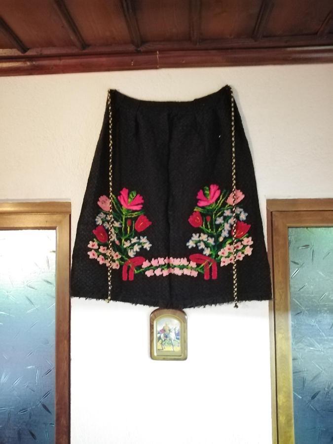 Къща За Гости Уют С. Жеравна Zewnętrze zdjęcie
